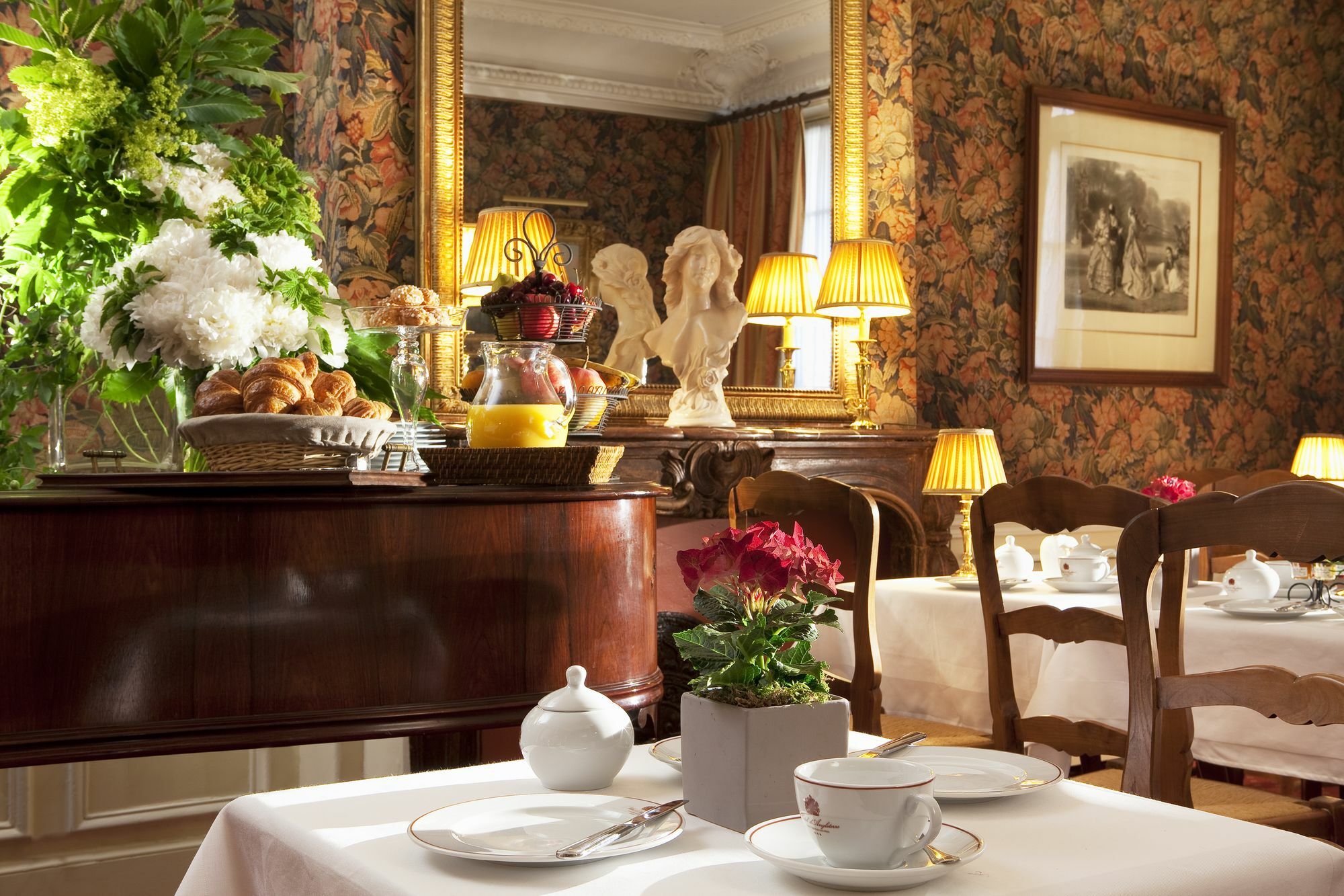 Hotel D'Angleterre Paris Exterior photo